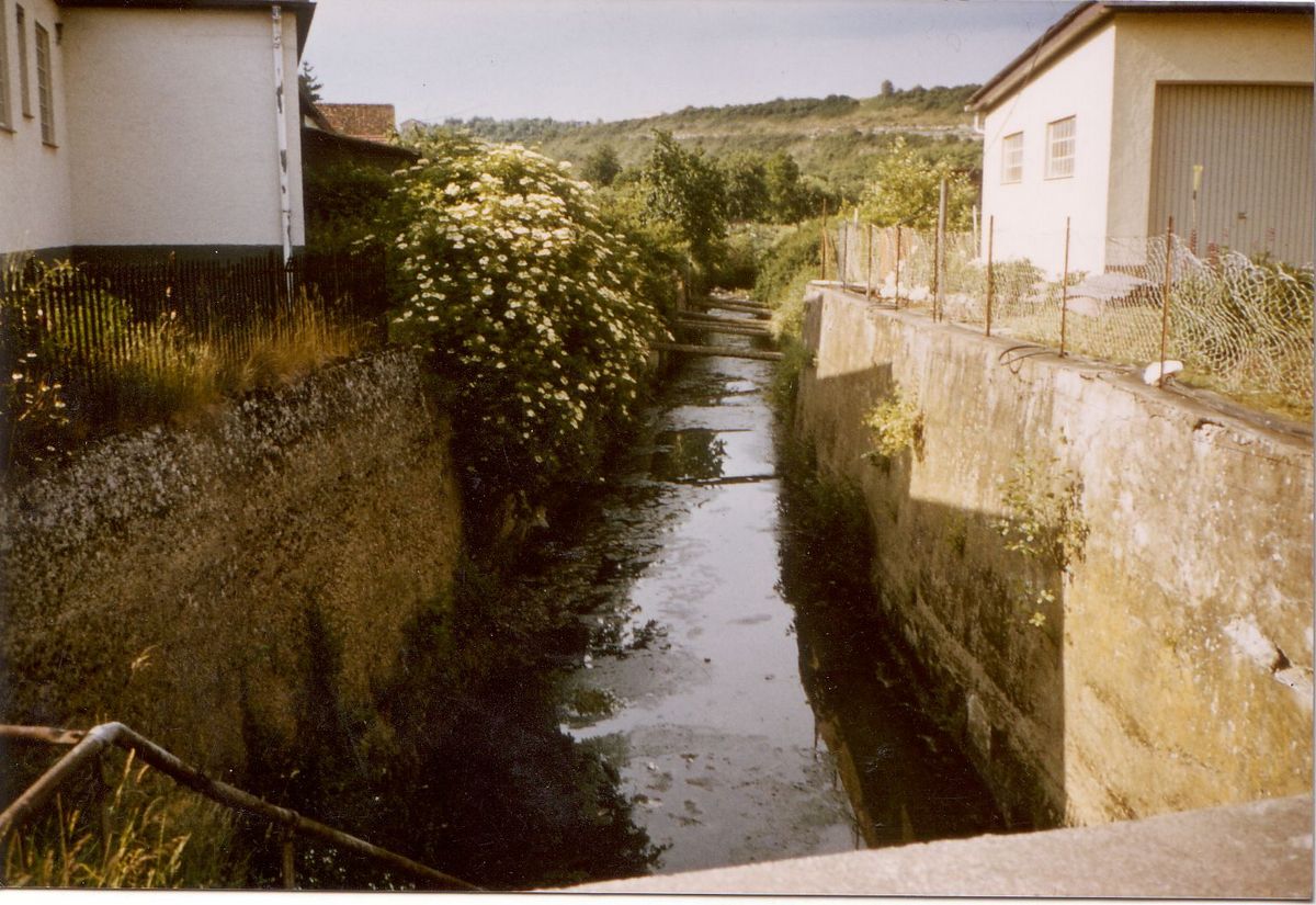 Unterwasserkanal in Dittigheim 1982